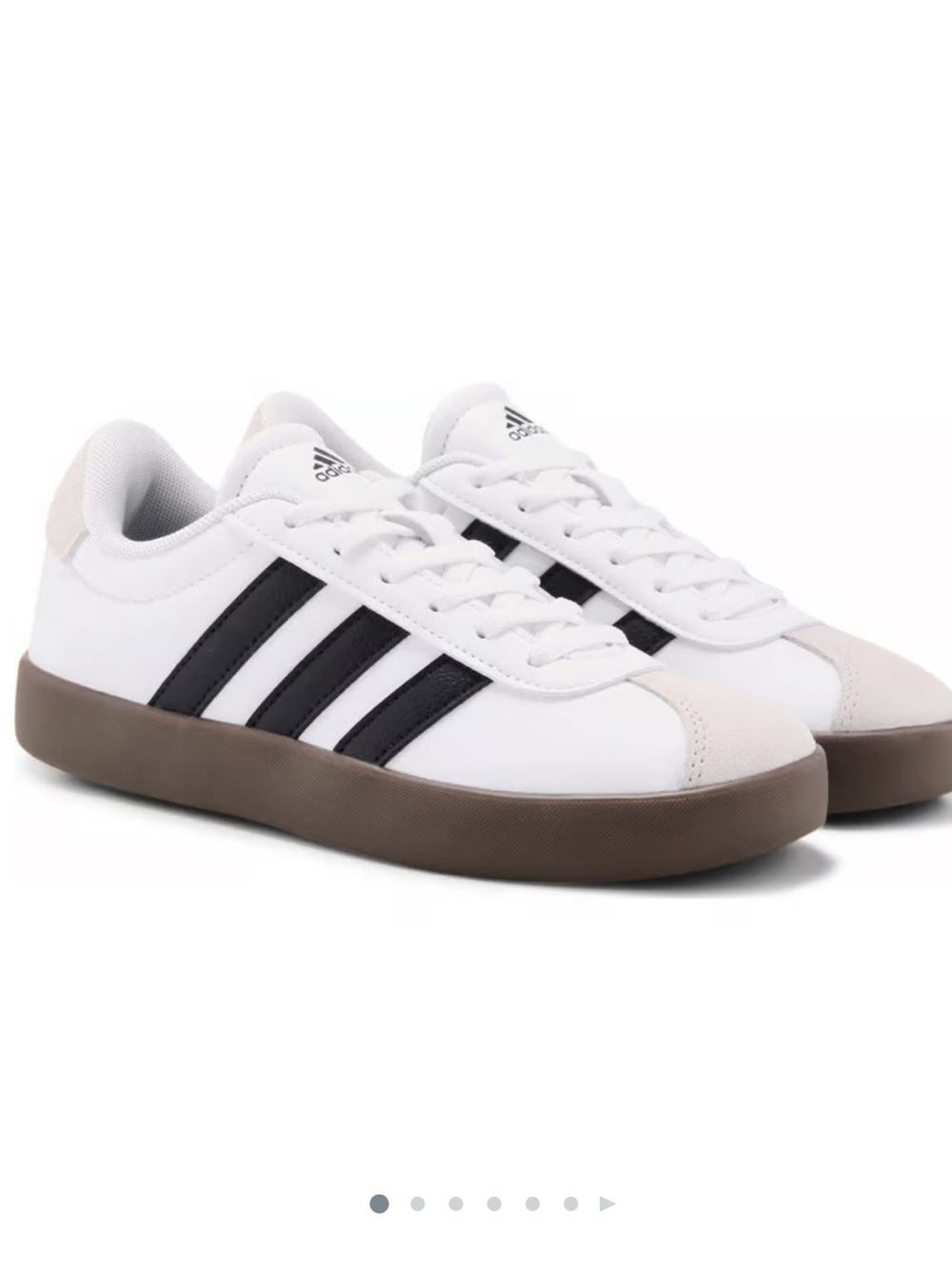 Adidas VL Court 3.0 sneakers.